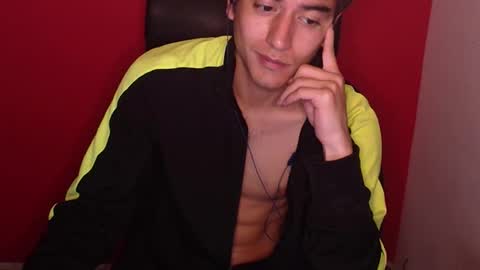 kael_art_d online show from 09/25/25, 01:09