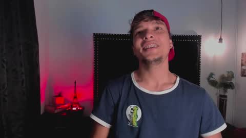 Snapshot of kael_owens chatting on 02/19/25, 07:48 Kael Owens online show from 02/19/25, 07:48