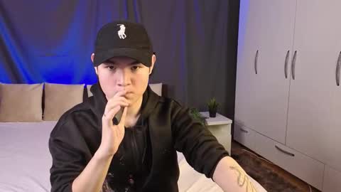 Snapshot of kaelix1 chatting on 10/02/25, 01:18 Felix online show from 10/02/25, 01:18