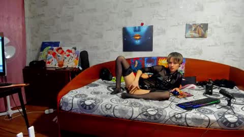 kagamitaiga2 online show from 11/18/25, 02:39