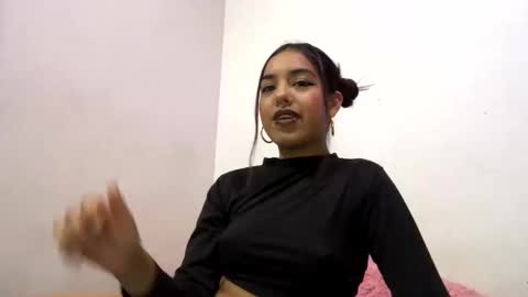 Snapshot of kahelipurple chatting on 12/04/24, 05:05 KAHELIINDEPENDENT MODEL online show from 12/04/24, 05:05