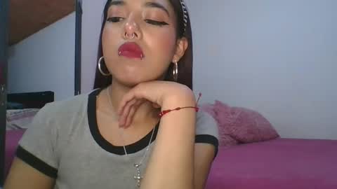 Snapshot of kahelipurple chatting on 01/23/25, 07:40 KAHELIINDEPENDENT MODEL online show from 01/23/25, 07:40