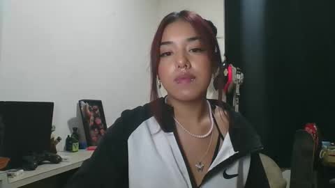 Snapshot of kahelipurple chatting on 10/22/25, 10:20 KAHELIINDEPENDENT MODEL online show from 10/22/25, 10:20