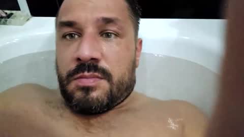 kaifik online show from 10/28/25, 02:37