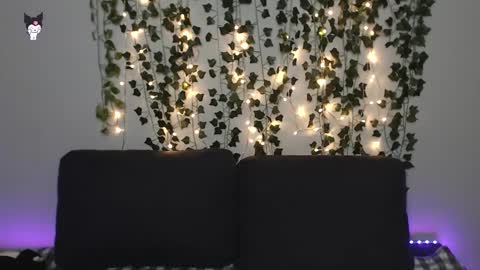 Snapshot of kaislutx chatting on 11/20/25, 04:51 slutkai online show from 11/20/25, 04:51