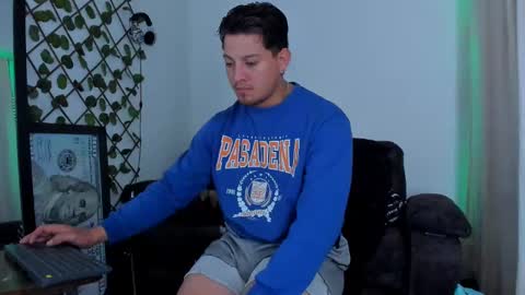 Snapshot of kaledd_musclee chatting on 09/09/25, 06:18 Kaledd musclees room Master online show from 09/09/25, 06:18