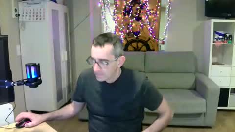 MusicMen49 online show from 01/01/25, 10:46