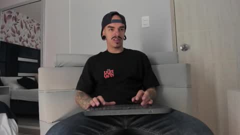 Kale online show from 11/12/25, 11:21