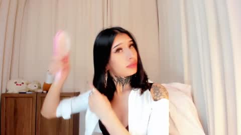 Snapshot of kali_ka chatting on 12/12/24, 06:31 Kali Ka Please help me with your thumbs up its important dont forget my birthday on October 26 online show from 12/12/24, 06:31