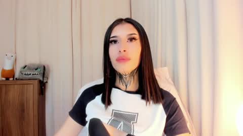 Snapshot of kali_ka chatting on 12/13/24, 10:55 Kali Ka Please help me with your thumbs up its important dont forget my birthday on October 26 online show from 12/13/24, 10:55