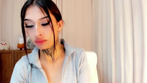Snapshot of kali_ka chatting on 12/15/24, 01:54 Kali Ka Please help me with your thumbs up its important dont forget my birthday on October 26 online show from 12/15/24, 01:54