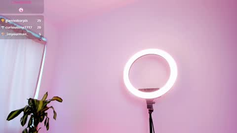 Snapshot of kali_ka chatting on 03/11/25, 04:18 Kali Ka Please help me with your thumbs up its important dont forget my birthday on October 26 online show from 03/11/25, 04:18