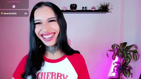 Snapshot of kali_ka chatting on 09/18/25, 06:10 Kali Ka Please help me with your thumbs up its important dont forget my birthday on October 26 online show from 09/18/25, 06:10