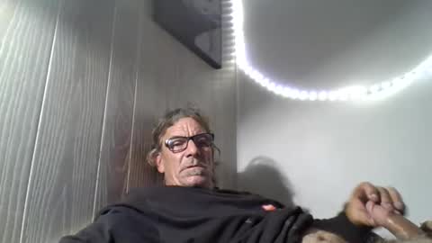 kalifornia91666 online show from 10/11/25, 05:39