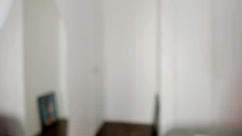 Snapshot of kaligray10 chatting on 01/27/25, 10:49 kaligray10 online show from 01/27/25, 10:49