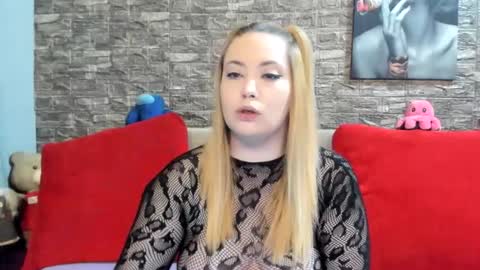 kalindahot online show from 10/22/25, 06:29