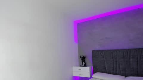 Snapshot of kaliopeh chatting on 12/12/24, 07:26 Carolina   online show from 12/12/24, 07:26