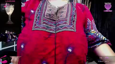 Alisha online show from 11/12/25, 10:04