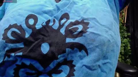 Alisha online show from 11/19/25, 10:15