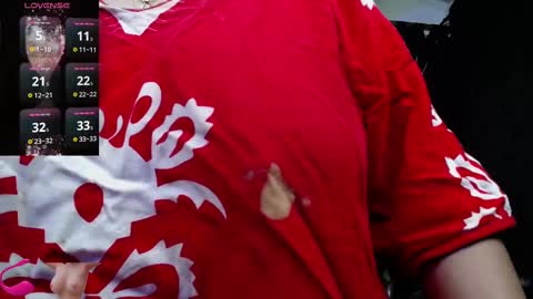 Alisha online show from 11/22/25, 10:14