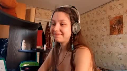 Mari  Simmons online show from 10/01/25, 06:52