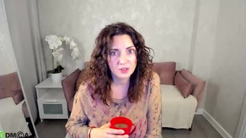 Snapshot of kandy_balls chatting on 10/20/25, 10:10 kandy_balls online show from 10/20/25, 10:10