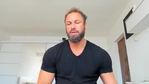 Snapshot of kanegriffin26 chatting on 12/20/24, 12:49 Kane OF strongkane online show from 12/20/24, 12:49