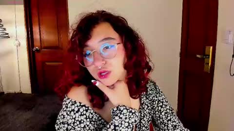 Snapshot of kanela_miller_ chatting on 02/20/25, 11:53 Cami online show from 02/20/25, 11:53