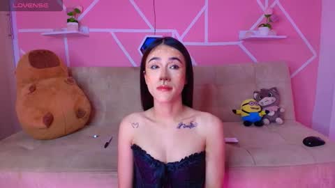 Snapshot of kaoriille chatting on 10/17/25, 02:15 kaoriille online show from 10/17/25, 02:15