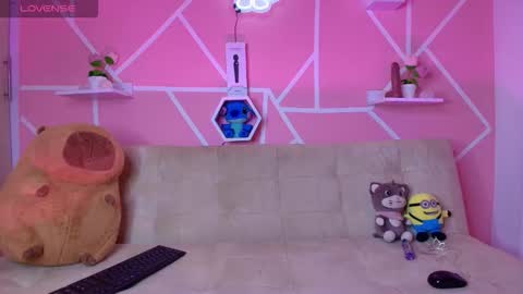 Snapshot of kaoriille chatting on 11/09/25, 04:22 kaoriille online show from 11/09/25, 04:22