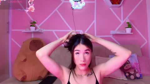 Snapshot of kaoriille chatting on 12/01/25, 05:23 kaoriille online show from 12/01/25, 05:23