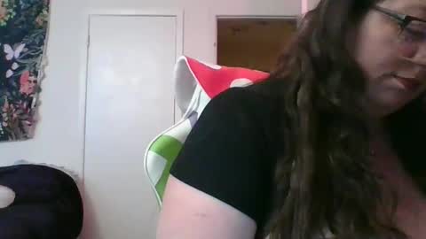 Snapshot of karamelbaby89 chatting on 02/09/25, 07:05 karamelbaby89 online show from 02/09/25, 07:05