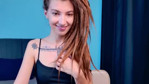 Kara online show from 10/28/25, 08:33