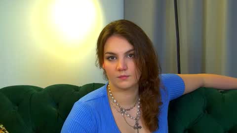 Karen online show from 10/22/25, 07:02