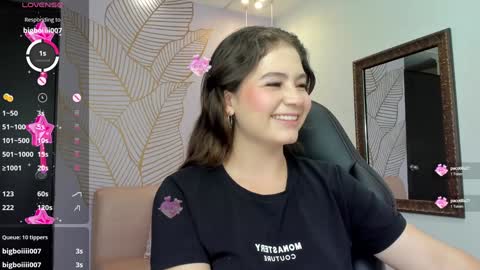 Snapshot of karenpautt chatting on 02/08/25, 10:08 Karen online show from 02/08/25, 10:08