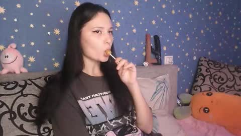 karicherry online show from 10/21/25, 09:15