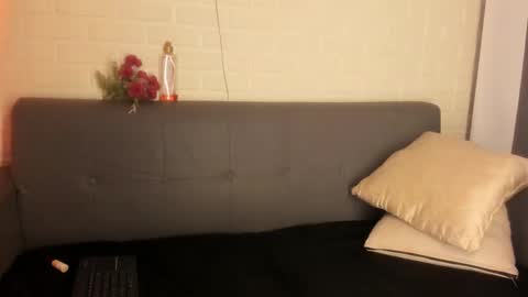 Kari online show from 10/08/25, 11:19