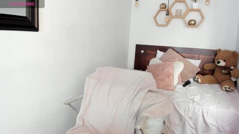 Karina online show from 02/07/25, 06:24