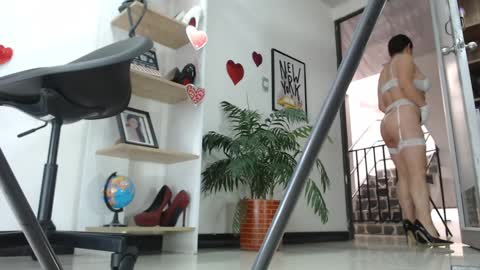 Karin online show from 02/15/25, 02:11