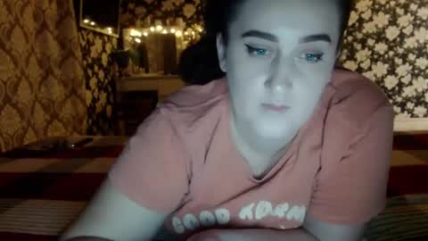 Snapshot of karinkabrunetka2 chatting on 12/23/24, 03:44 karinkabrunetka2 online show from 12/23/24, 03:44