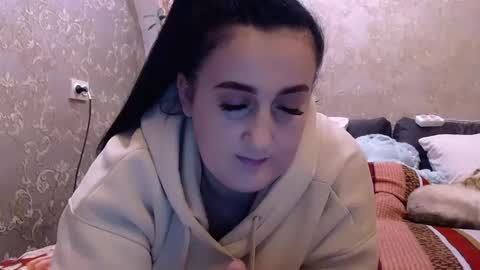 Snapshot of karinkabrunetka2 chatting on 01/24/25, 01:57 karinkabrunetka2 online show from 01/24/25, 01:57