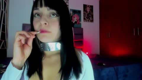 KARINNA  RAVEN online show from 11/03/25, 10:53