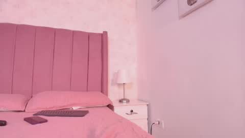 Karla online show from 10/04/25, 01:58