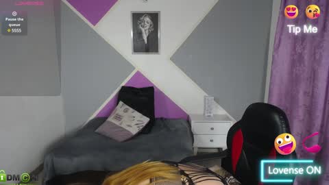 Karla online show from 01/30/25, 08:21