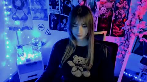 Karla online show from 11/22/25, 01:32