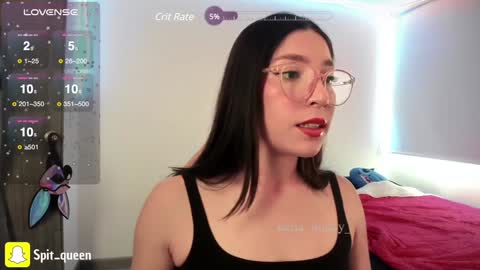 Snapshot of karla_honey_ chatting on 01/28/25, 05:24 Karla online show from 01/28/25, 05:24