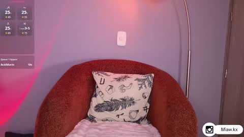 Snapshot of karla_project chatting on 11/09/25, 12:09 Goddess Karla online show from 11/09/25, 12:09