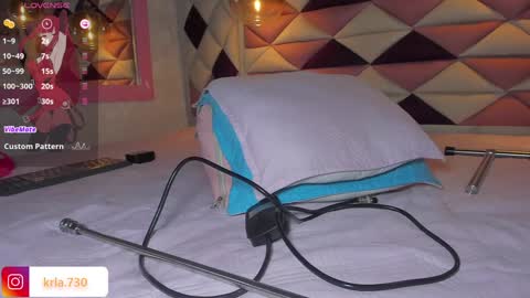 karolina  online show from 02/08/25, 09:13