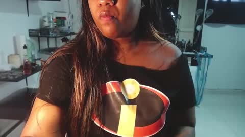 Snapshot of karlaluann chatting on 10/11/25, 12:15 karlaluann online show from 10/11/25, 12:15