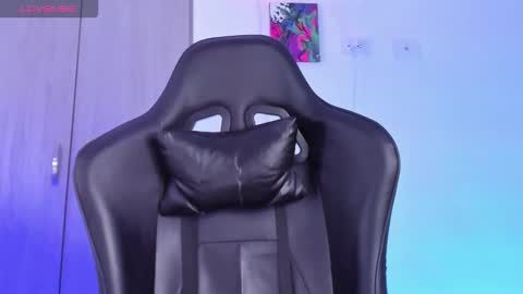 Karo online show from 11/14/25, 02:54